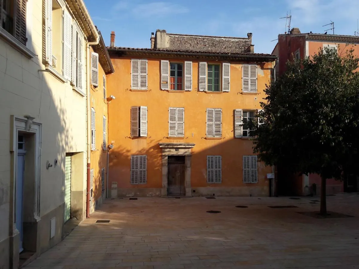 Lägenhet Appartement Cosy 100 M2 - Climatise - Calme -Centre-Ville Hyères